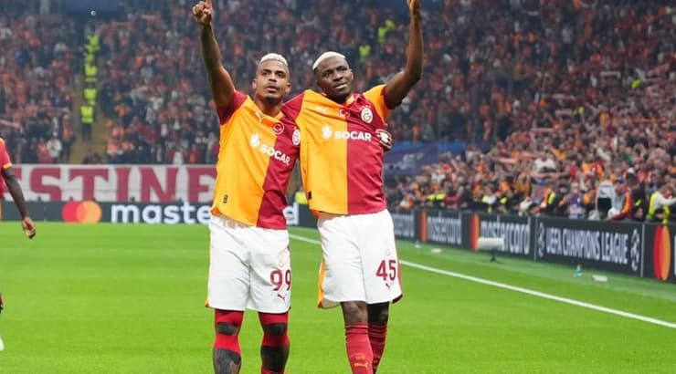 מריו למינה חוגג עם ויקטור אוסימן