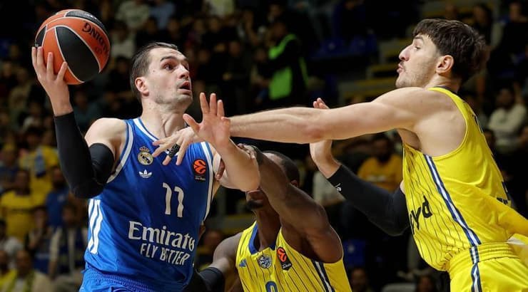 מריו הזוניה מול רומן סורקין