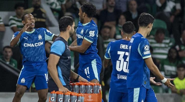 שחקני מארסיי מאושרים