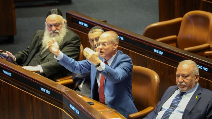 הכנסת הצביעה בעד ריבונות ביו"ש