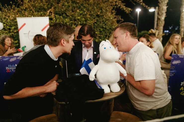 הדוכן הפיני באירוע יום השפות של האיחוד האירופי (צילום: אפי יוספי) הדוכן הפיני באירוע יום השפות של האיחוד האירופי