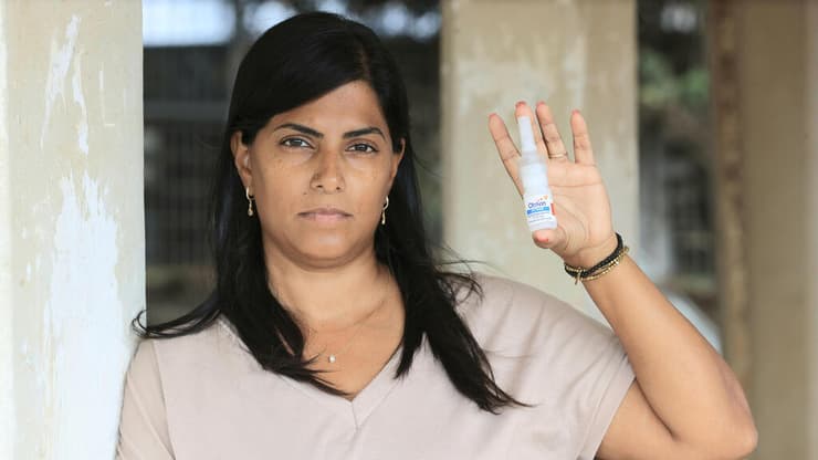 סיגלית שנקר התמכרה לאוטריווין 