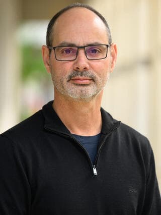 פרופ' אלון מונסנגו בן גוריון