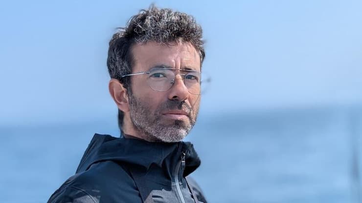 פרופ' יוסי יובל