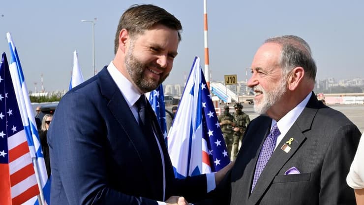 נתב"ג סגן נשיא ארה"ב ג'יי די ואנס ממריא חזרה לוושינגטון