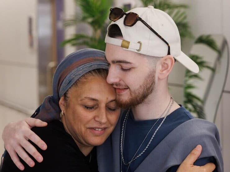 צילום: זיו קורן בר קופרשטיין, שורד השבי, בביה"ח תל השומר