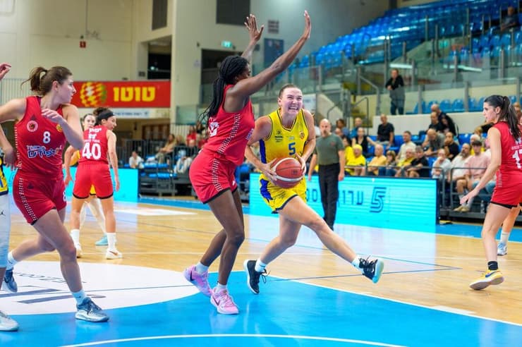 קסניה מלשקה מכבי אשדוד