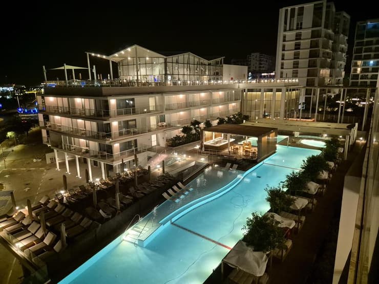 יפה פה אחרי השקיעה (צילום: אסף קמר) איסלה בראון 42 אילת