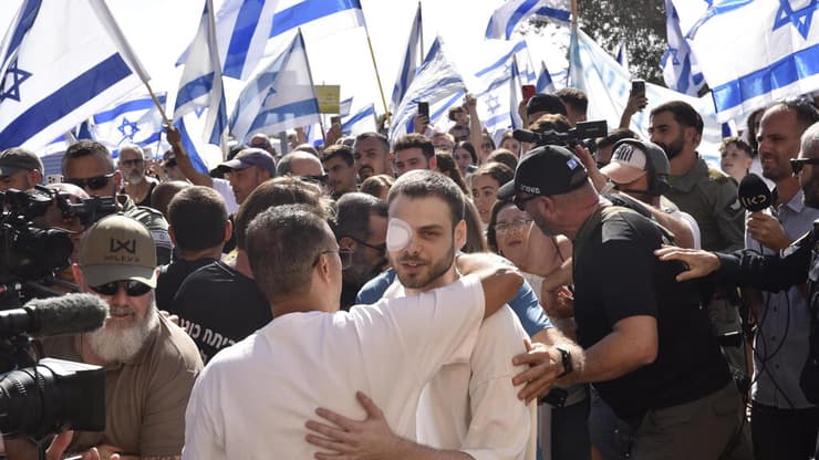 אלון אהל בבית