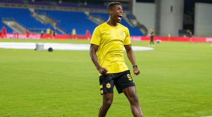 חביב האוהדים של מכבי נתניה. טבארש (רועי כפיר, ONE) חביב האוהדים של מכבי נתניה. טבארש