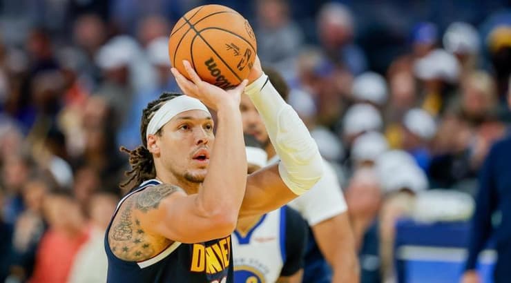 ארון גורדון (רויטרס) ארון גורדון