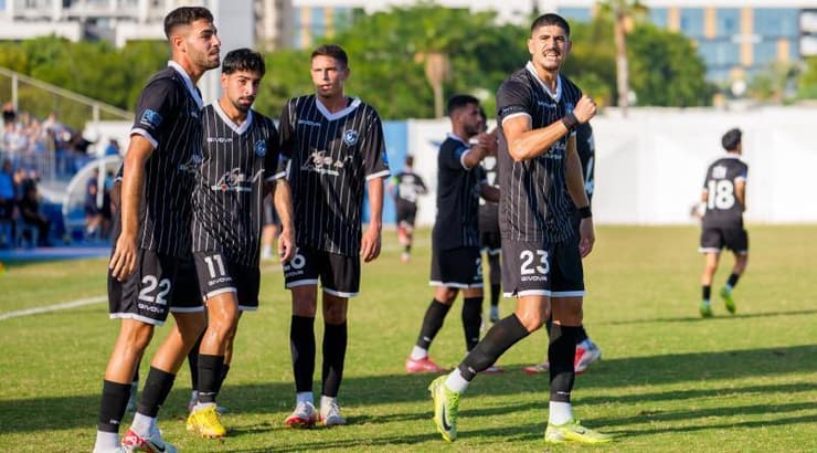 ירין מחלוף מאושר (רועי כפיר) ירין מחלוף מאושר