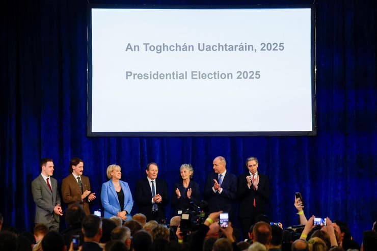 צילום: REUTERS/Clodagh Kilcoyne נשיאת אירלנד הנבחרת קת'רין קונולי באירוע הכרזת תוצאות בחירות ב דבלין