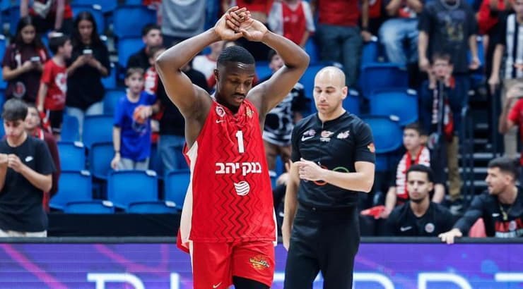 ג'ארד הארפר מאוכזב (אורן בן חקון) ג'ארד הארפר מאוכזב