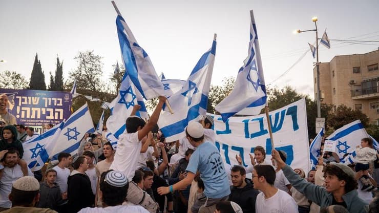 קבלת הפנים בקריית ארבע (צילום: שלו שלום) קבלת פנים לאיתן מור בקריית ארבע