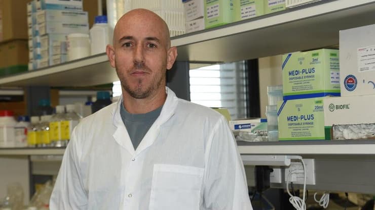 ד"ר עפרי לוי