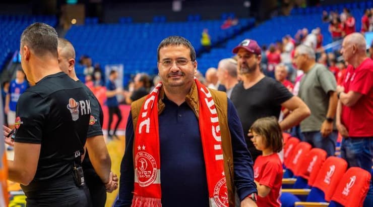 עופר ינאי (רועי כפיר) עופר ינאי