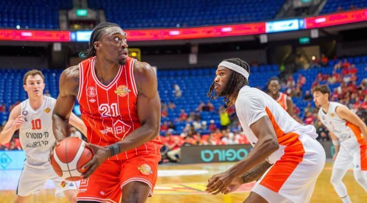 טאי אודיאסה (רועי כפיר) טאי אודיאסה