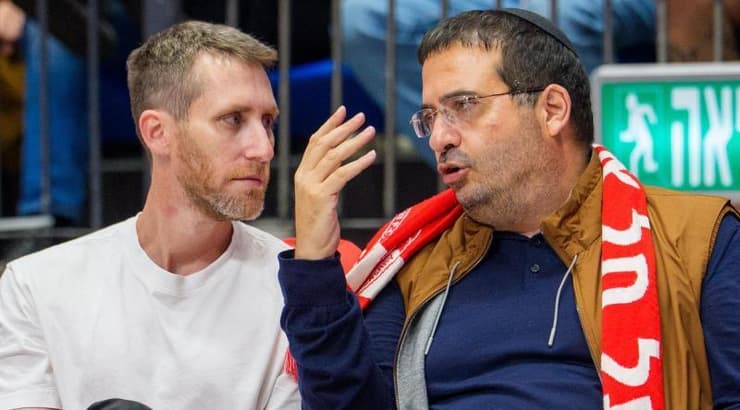 עופר ינאי ואסף רפפורט, הערב (רועי כפיר, one) עופר ינאי ואסף רפפורט, הערב