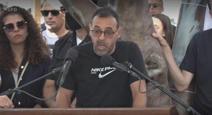 אלי שרעבי סופד לאחיו יוסי ז"ל