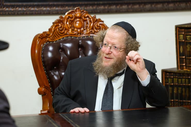 הרב שלום בער סורוצקין. "אנחנו עשינו את הניסים הגדולים שהחטופים יצאו מהשבי", טען (צילום: דניאל נפוסי ודוד מנדלסון) הרב שלום בער סורוצקין