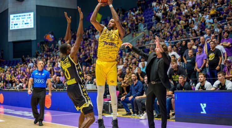 ג'ורדן מקריי. התעלות שלו (רועי כפיר) ג'ורדן מקריי. התעלות שלו