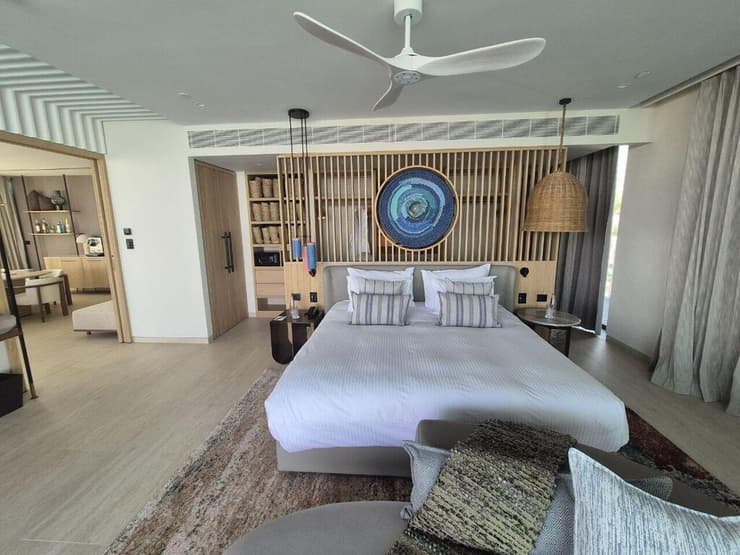 חדר השינה של הסוויטה הנשיאותית (צילום: אסף קמר) מלון קיימא