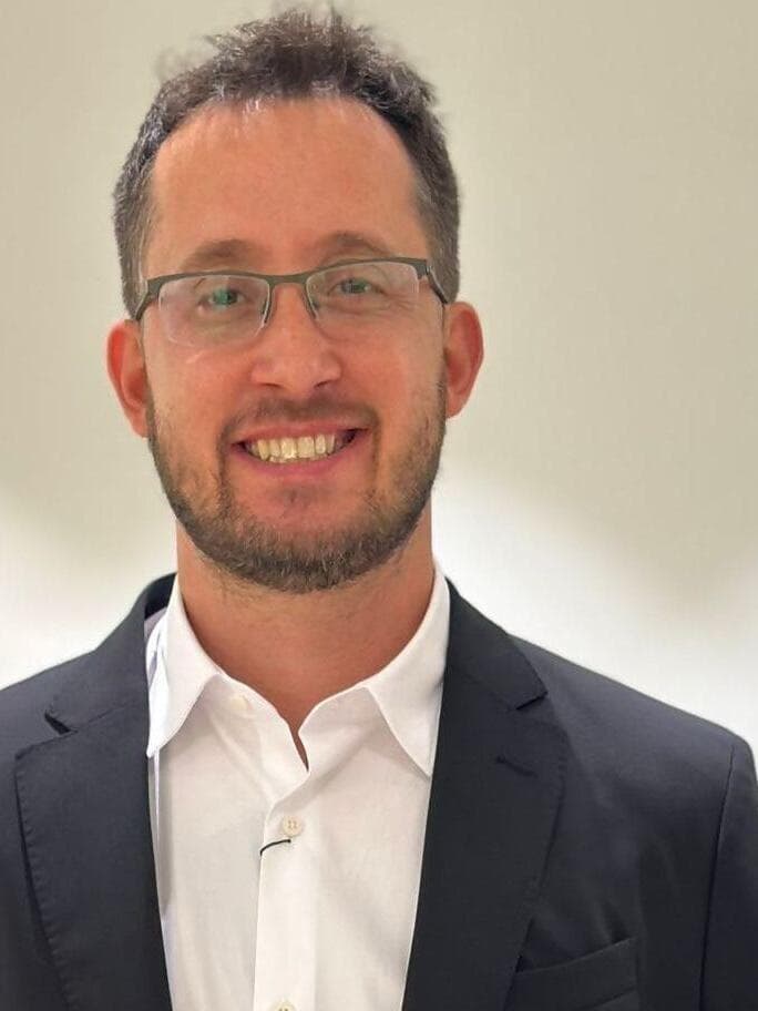 רועי מינקוב