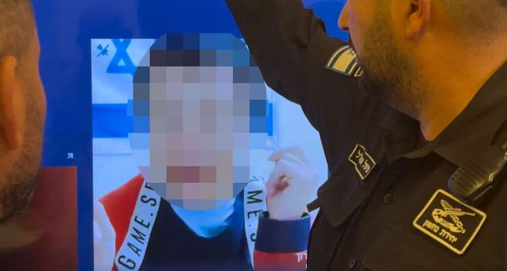 הדוגמנית החשודה בדיון, הבוקר הדוגמנית