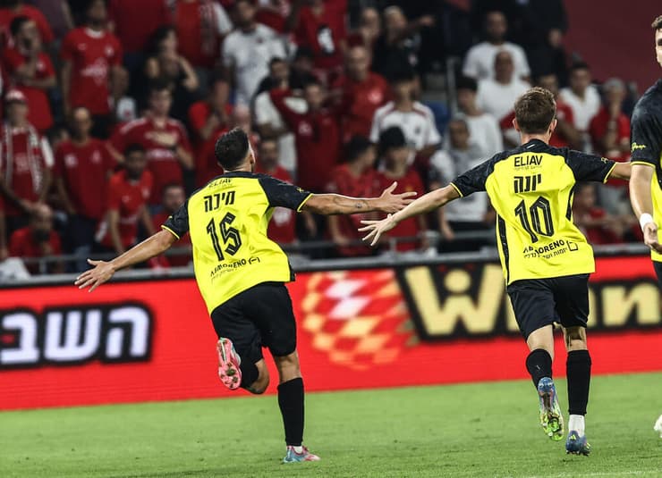 דור מיכה חוגג (צילום: גיל נחושתן) דור מיכה