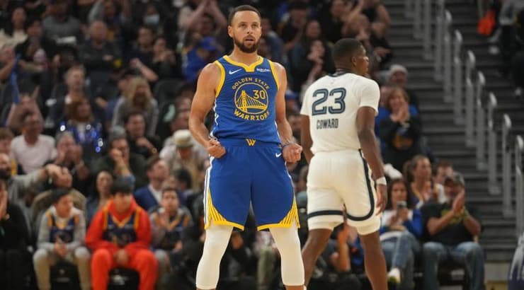 סטף קרי מאושר (רויטרס) סטף קרי מאושר