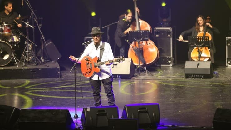 יהודה קיסר בטקס פרסי מפעל חיים של אמ"י (באדיבות דוברות עיריית פתח תקווה) יהודה קיסר בטקס פרסי מפעל חיים של אמ"י