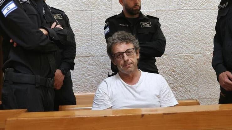 הנאשם מארק פויגל (צילום: אלכס קולומויסקי) העצור מפרשת הפחים, מרק פויגל הגיע לדיון בעניין מעצרו