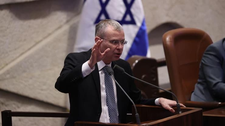 לוין. "אעמוד מול ראשי מערכת המשפט בעוצמה גדולה" (צילום: אלכס קולומויסקי) מליאת הכנסת