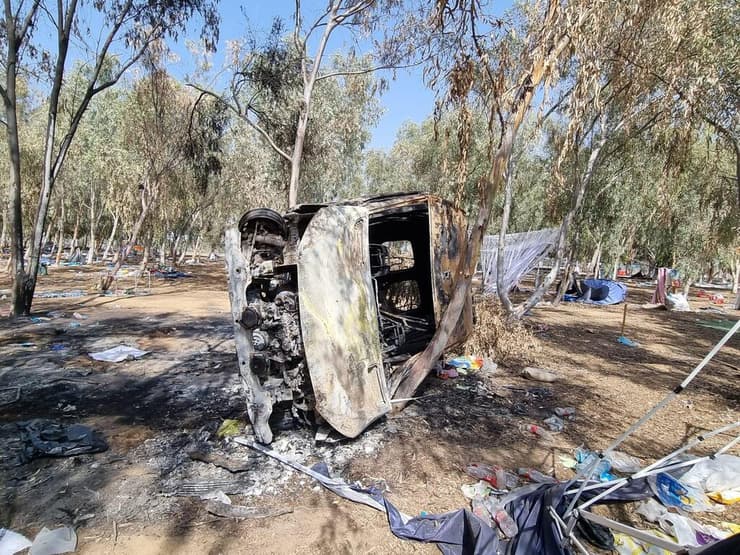 האמבולנס השרוף במתחם הנובה ברעים  