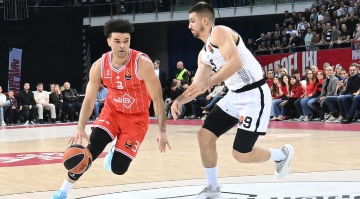 אלייז'ה בראיינט בפעולה (ראובן שוורץ) אלייז'ה בראיינט בפעולה