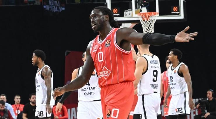 ג'ונתן מוטלי (ראובן שוורץ) ג'ונתן מוטלי