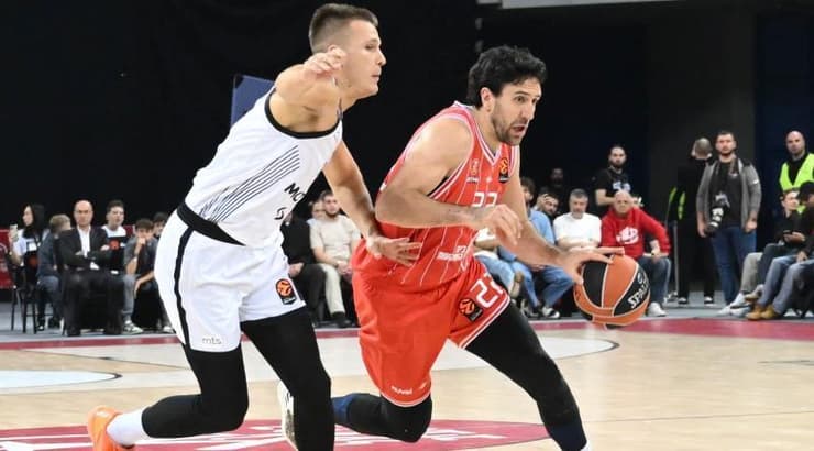 וסיליה מיציץ' בפעולה (ראובן שוורץ) וסיליה מיציץ' בפעולה