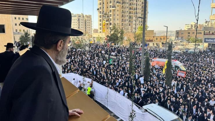 משה גפני מול ההמון