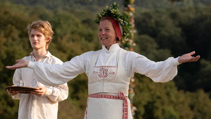 מתוך: "מידסומר"