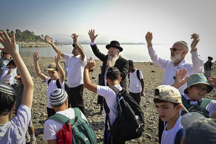התפילה על שפת הכינרת