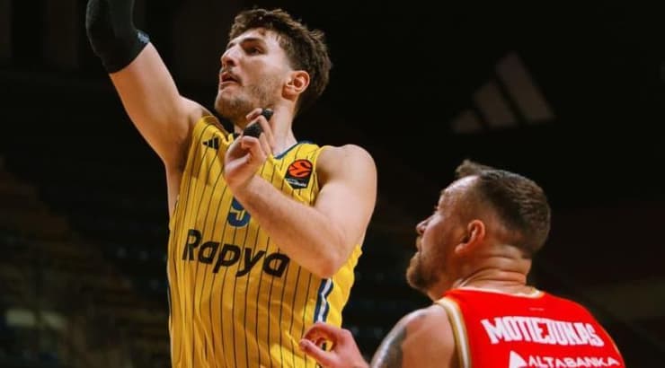 רומן סורקין בפעולה