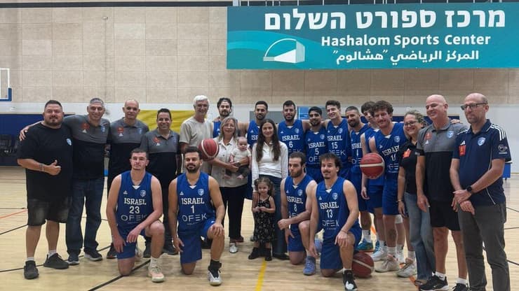 ההתכנסות החגיגת בווינגייט (צילום פרטי) נבחרת החרשים של ישראל