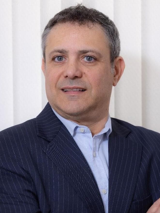 עו"ד עופר דה-קלו 