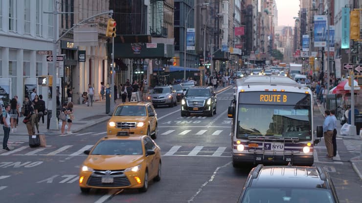 ניו יורק אוטובוס כביש ארכיון 2016 אילוס אילוסטרציה