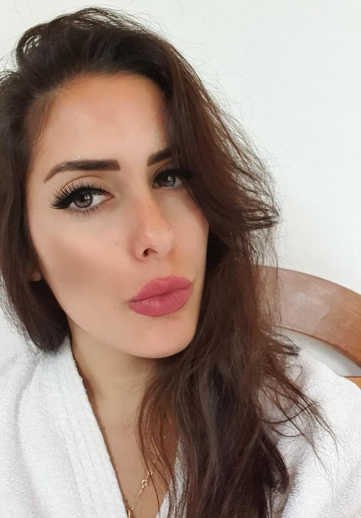 הכל אצלי טבעי. ספיר בן שושן (צילום: אלבום ביתי) ספיר בן שושן