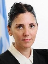 הרשמת נועה רגב ברד