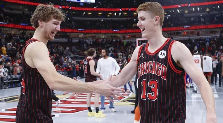 שיקגו חוגגת (רויטרס) שיקגו חוגגת