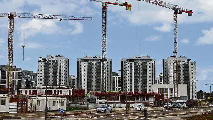 אתר בנייה (צילום: יובל חן) yk14565256