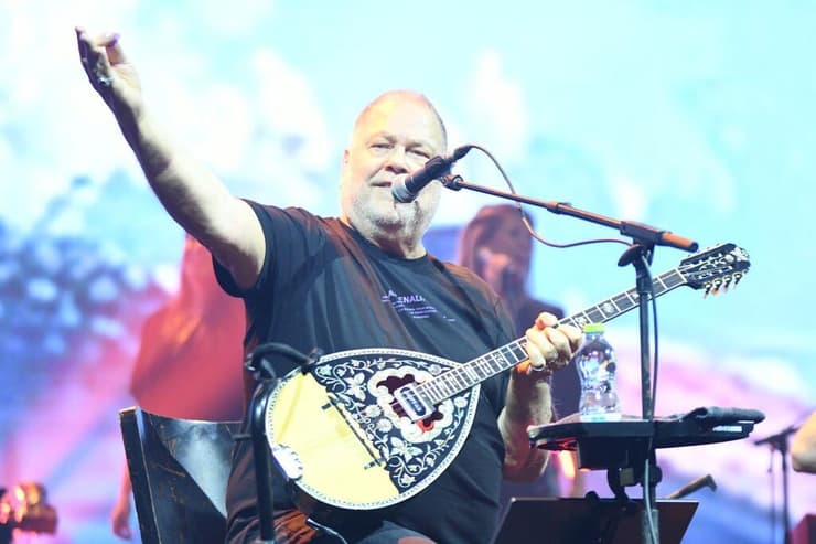 יהודה פוליקר במופע בציון 40 שנה ל"עיניים שלי" (צילום: ליאור כתר) יהודה פוליקר במופע בציון 40 שנה ל"עיניים שלי"